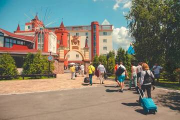 Фото Курортные отели Vyshegrad Castle Hotel г. Вышгород 2