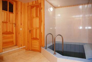 Фотографии Гостевой дом VIP Apartments 11 Kiev г. Вышгород (Украина) №3 Фото Гостевой дом VIP Apartments 11 Kiev г. Вышгород 3